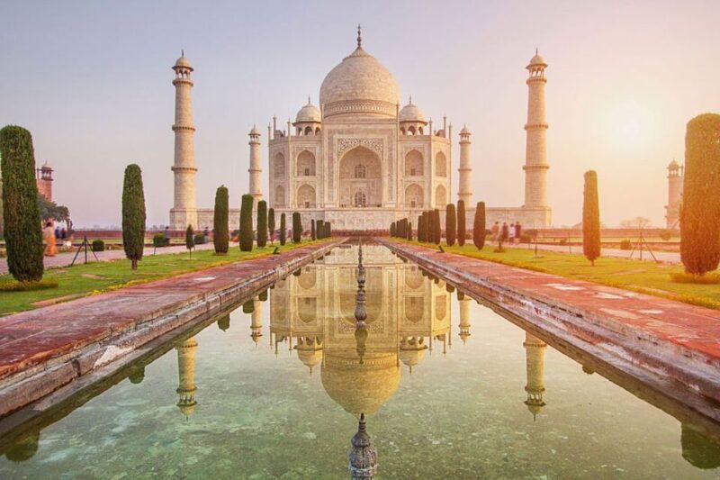 Agra : Taj Mahal, Agra Fort & Fatehpur Sikir Private Tour - Visiting the Taj Mahal