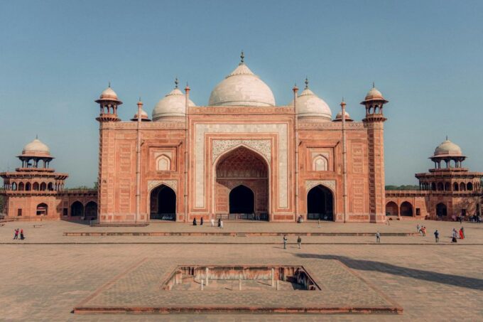 Agra: Taj Mahal Half Day Guided Trip With Hotel Transfers - Accessibility Features