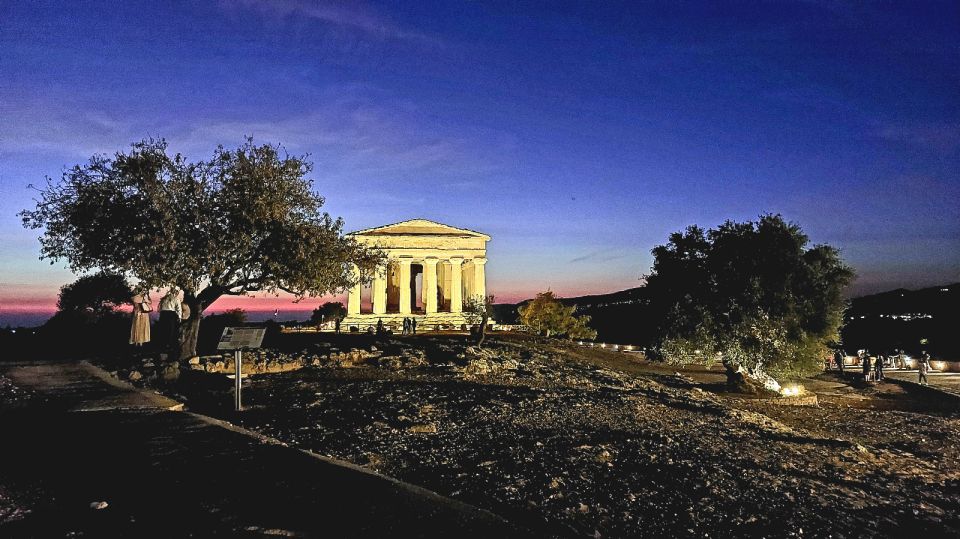 Agrigento: Skip-the-Line Valley of the Temples Night Tour - Experience Highlights
