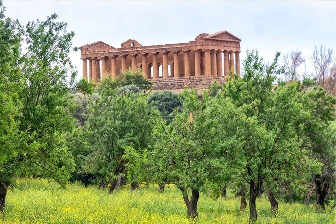 Agrigento to Siracusa with Valley of Temples and Roman Villa Trip - Practical Tips for Travelers