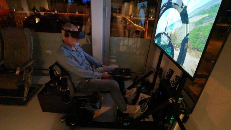 Airbus A320 AND Motion 4D Flight Simulator Frankfurt Airport - Additional Features