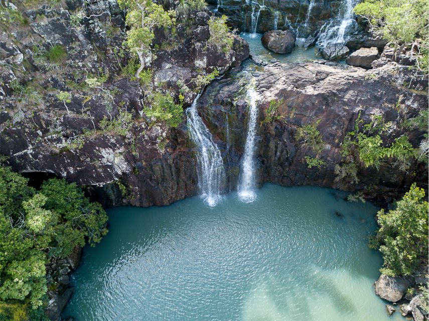 Airlie Beach: Hopper Sightseeing Bus With Lunch - Operational Directions and Restrictions