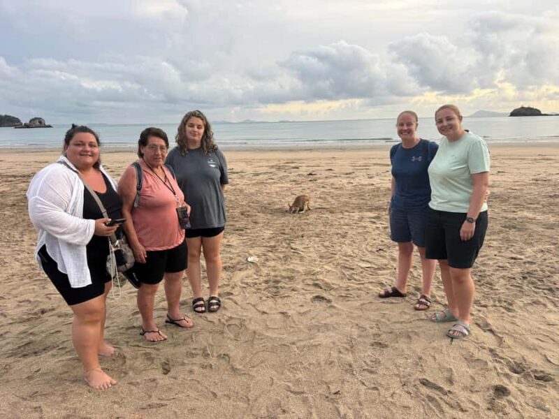 Airlie Beach: Kangaroos on the Beach at Dawn - FAQs