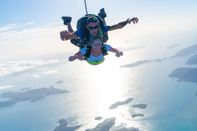 Airlie Beach Tandem Skydive Over the Whitsunday Islands - FAQ