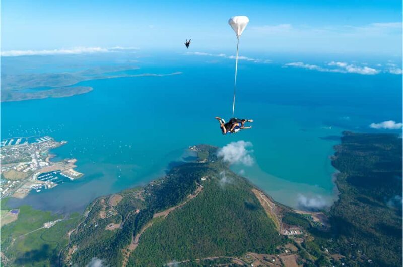 Airlie Beach: Tandem Skydive over the Whitsundays - The Logistics: Details That Matter