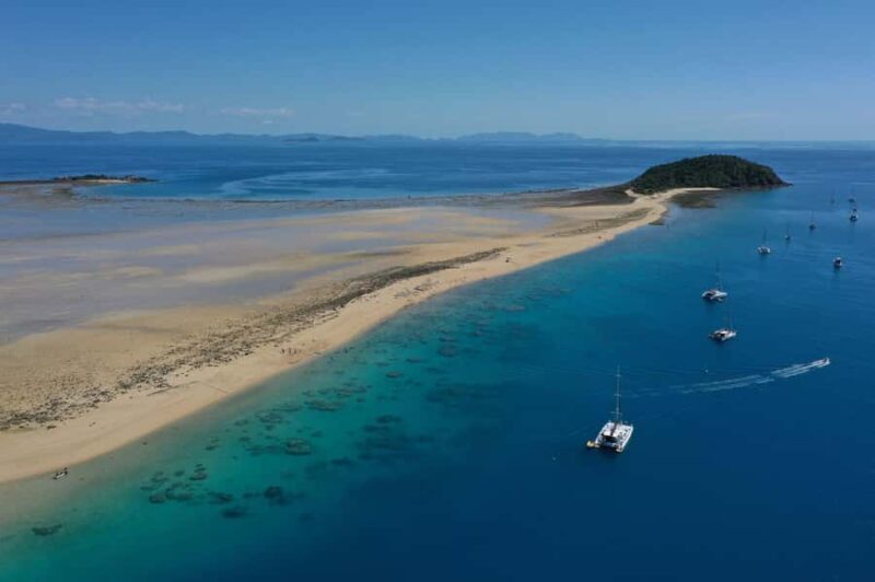 Airlie Beach: Whitsunday Islands Sailing, SUP & Snorkel Tour - Price and Value