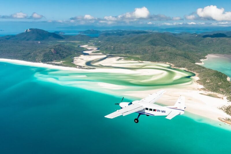 Airlie Beach: Whitsundays & Heart Reef Scenic Flight - An Overview of the Experience