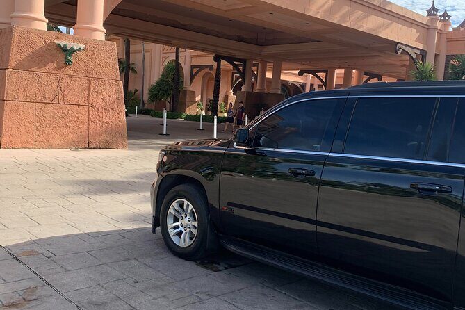 Airport-Atlantis Paradise Island Private Roundtrip Transportation - An In-Depth Look at Your Transportation Experience