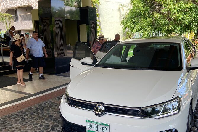 Airport-Hotel Transfers - FAQ: Private Airport-Hotel Transfers in Puerto Vallarta