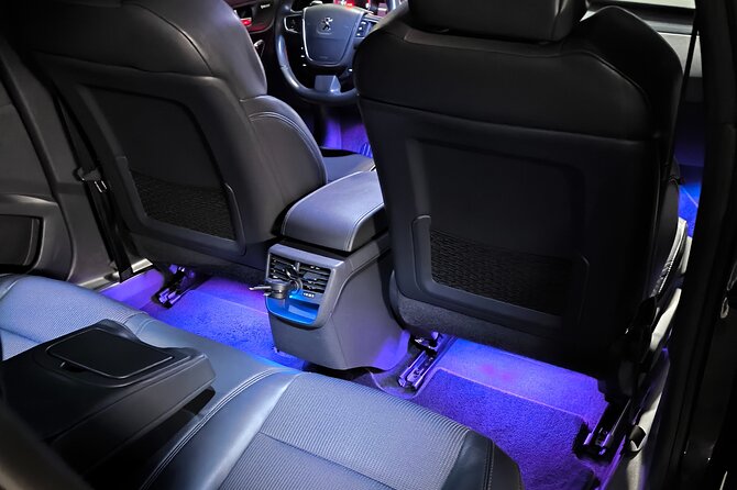 Airport-Marseille Center Transfers: Luxury and Comfort VTC." - Customer Reviews