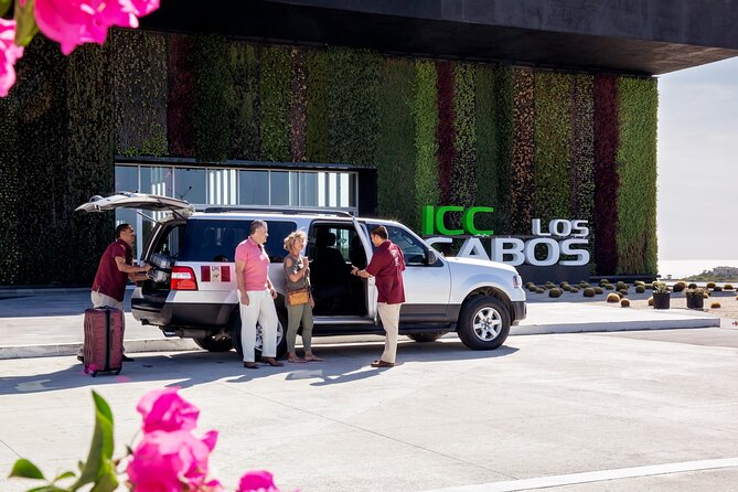 Airport Roundtrip Exclusive Transportation - Experiences