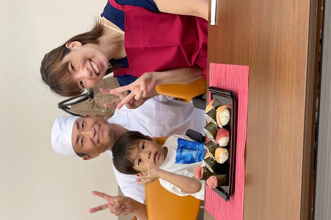 Airport Sushi Experience! Make the Most of Your Transit! - Meeting Location and Transportation