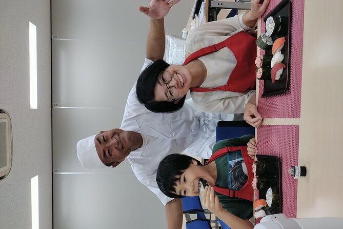 Airport Sushi Experience! Make the Most of Your Transit! - Scheduling and Booking Details