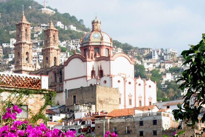 Airport Transfer: Mexico to Mexico Airport MEX by Business Car - Who Should Consider This Service?