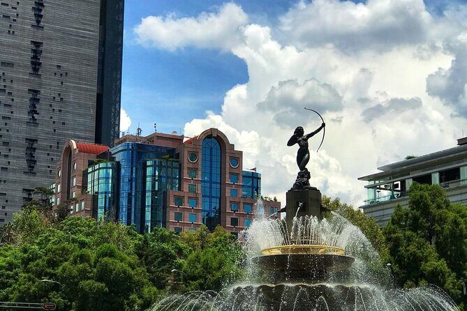 Airport Transfer: Mexico to Mexico Airport NLU by Luxury SUV - FAQs