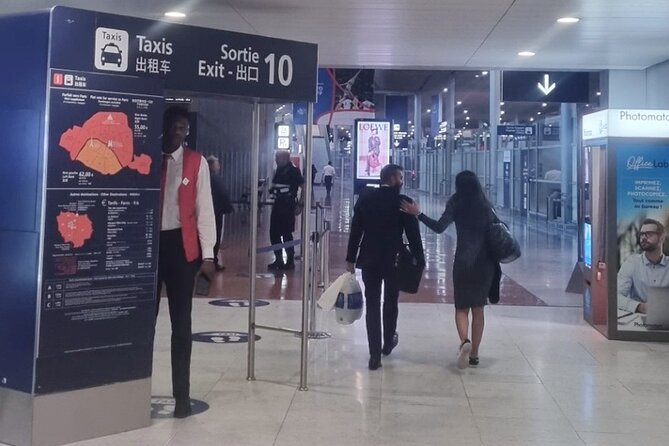 Airport Transfer Paris - Disneyland - Minivan 1-8 Passengers - Comfortable Minivan Transport