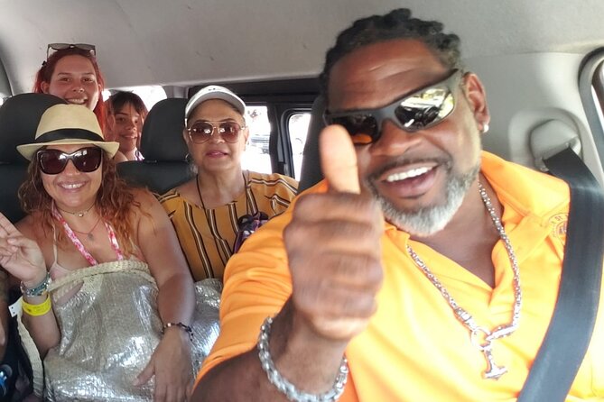 Airport Transfers in St. Maarten - Booking and Pickup