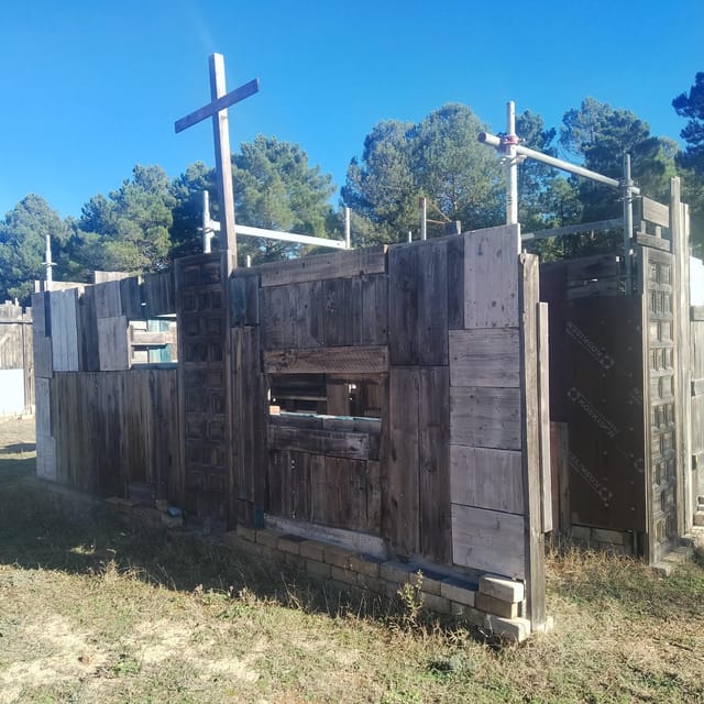 Airsoft, like paintball, but more realistic, immersive games. - FAQ