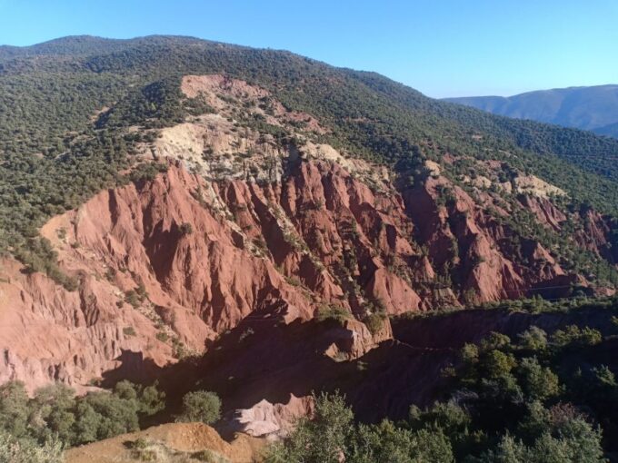 Ait Benhaddou and Telouet Kasbahs: Day Trip From Marrakech - Accessibility and Restrictions