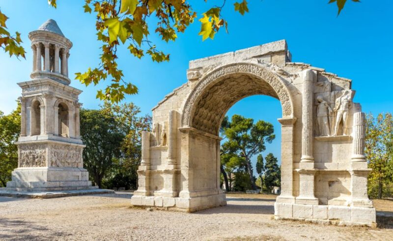 Aix-en-Provence: Arles, Saint Rémy, and Les Baux Day Trip - Visiting Saint-Rémy De Provence