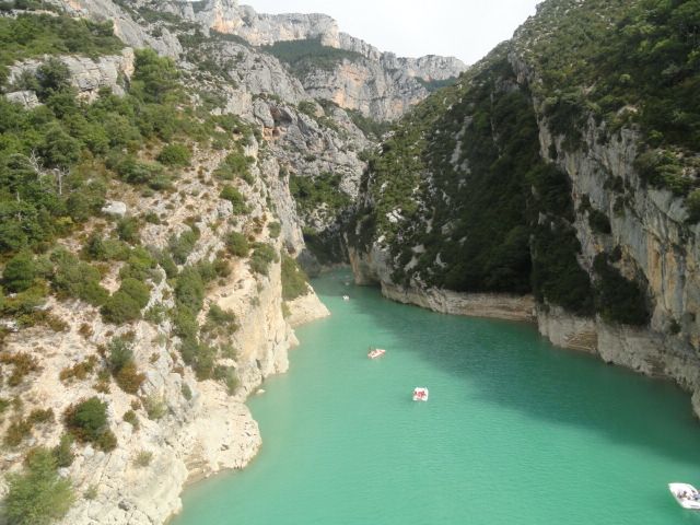 Aix-en-Provence: Verdon & Moustiers-Sainte-Marie Full-day - Scenic Drive Through Verdons Lush Landscapes