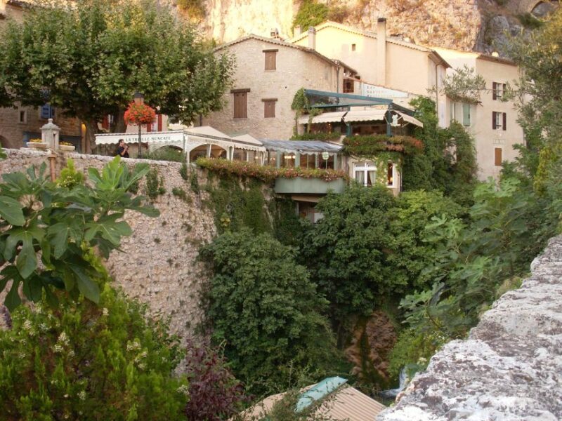 Aix-en-Provence: Verdon & Moustiers-Sainte-Marie Full-day - Exploring Moustiers-Sainte-Marie