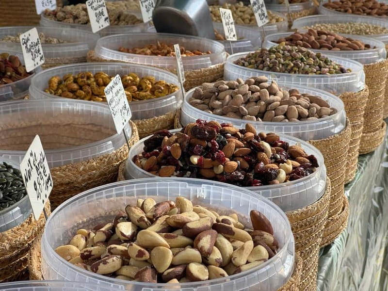Aix Morning Famous Living Market & Foodie Tour with a Local - Exploring the Heart of Aix: The Market and Its Setting