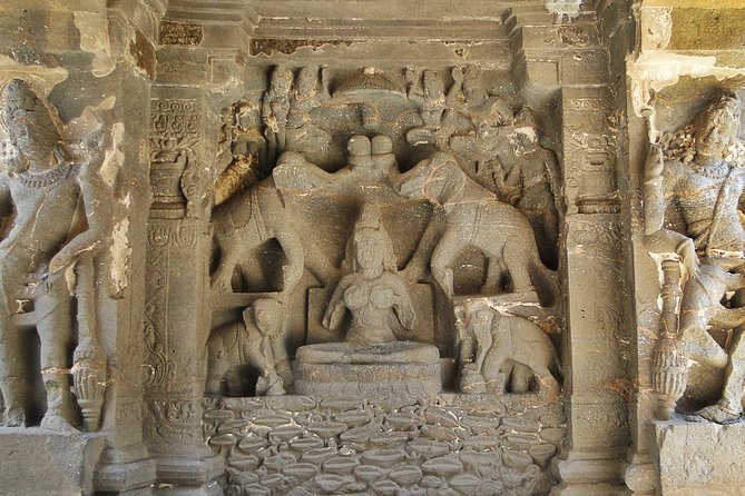 Ajanta and Ellora Caves Same Day From Aurangabad - Tour Experience