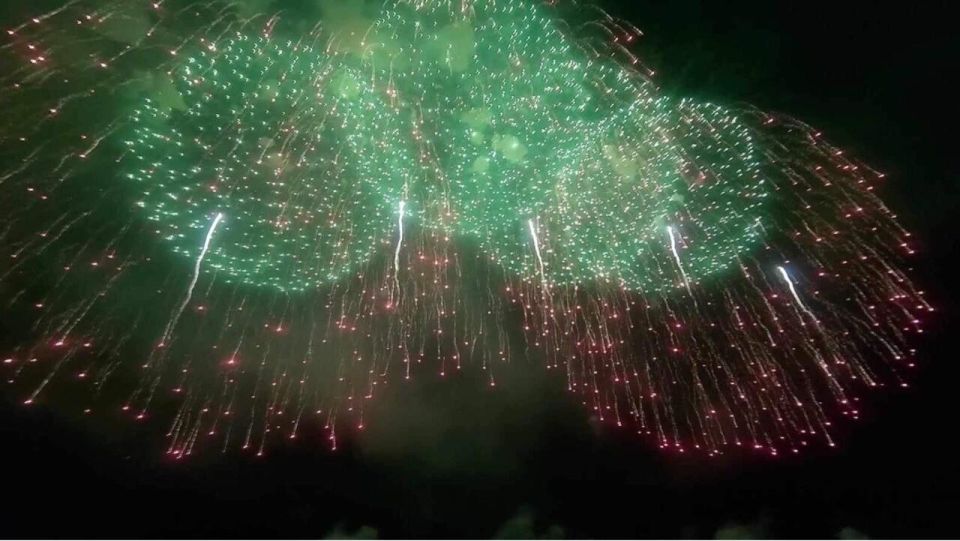 Akita: Omagari Fireworks Festival-Spring- Seat Ticket & Guide - Shopping and Dining Opportunities