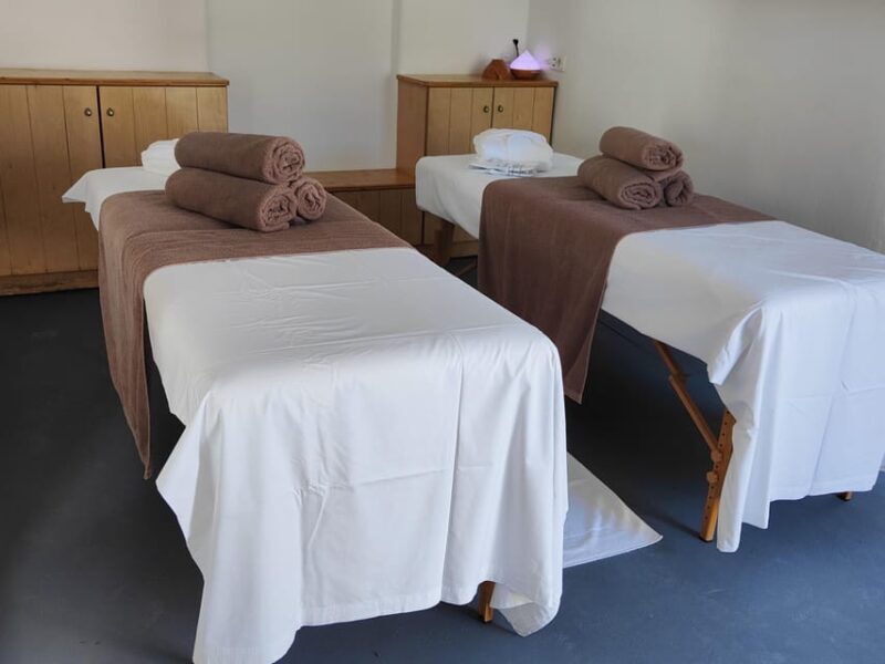 Akrotiri: Aromatherapy Couples Massage - What’s Included and Pricing