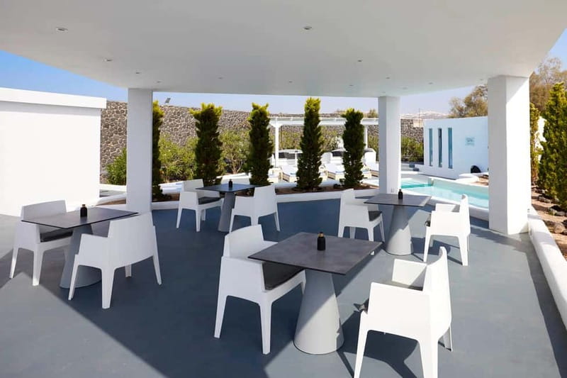 Akrotiri: Departure Day Spa Package Wine/Fruits/Pool Access - Practical Details and Tips