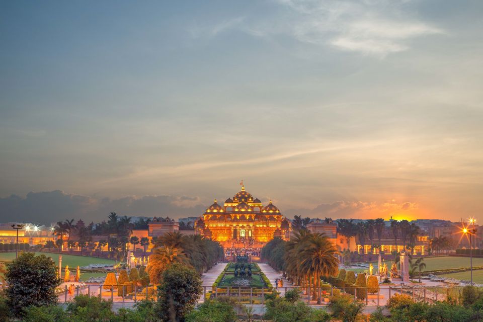 Akshardham: Exhibition, Light and Water Show With Transfers - Inclusions and Amenities