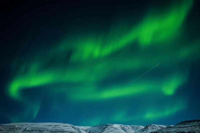 Akureyri: Northern Lights Hunt with Forest Lagoon Entry - Practical Tips for Participants