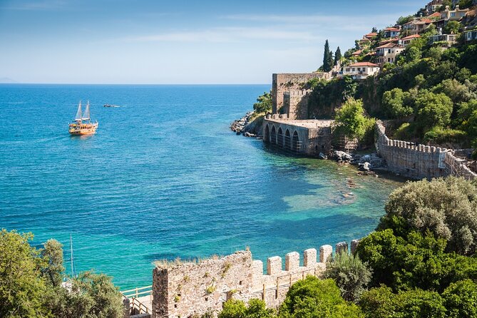 Alanya Coastal Relaxing Boat Trip With Lunch and Drinks - Ask Away