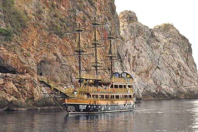 Alanya Pirate Boat Trip With Unlimited Drinks & Lunch - Why This Tour Stands Out