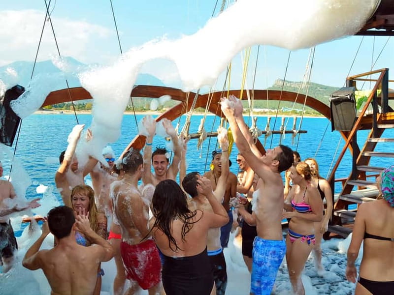 Alanya: Pirate Boat with Lunch and Unlimited Drinks - FAQs