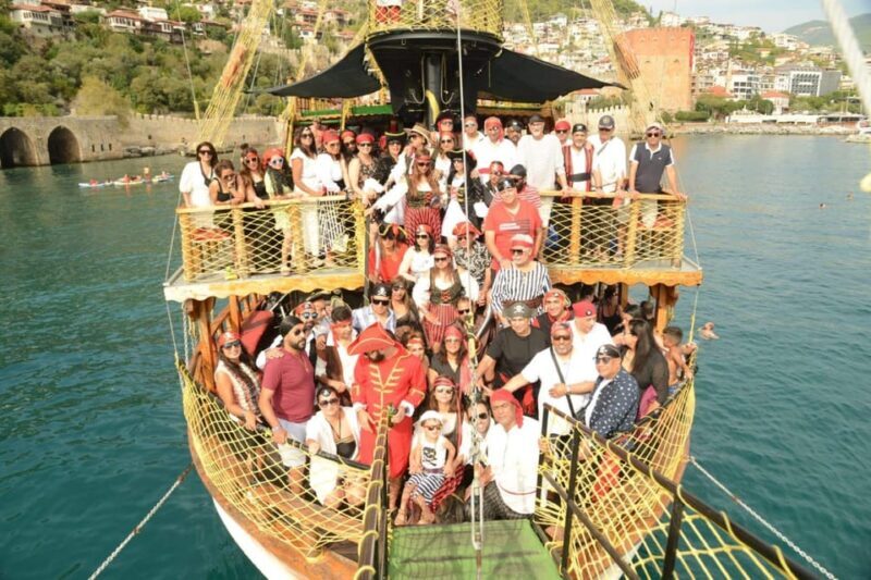 Alanya: Pirate Boat with Lunch and Unlimited Drinks - The Itinerary: What You Can Expect