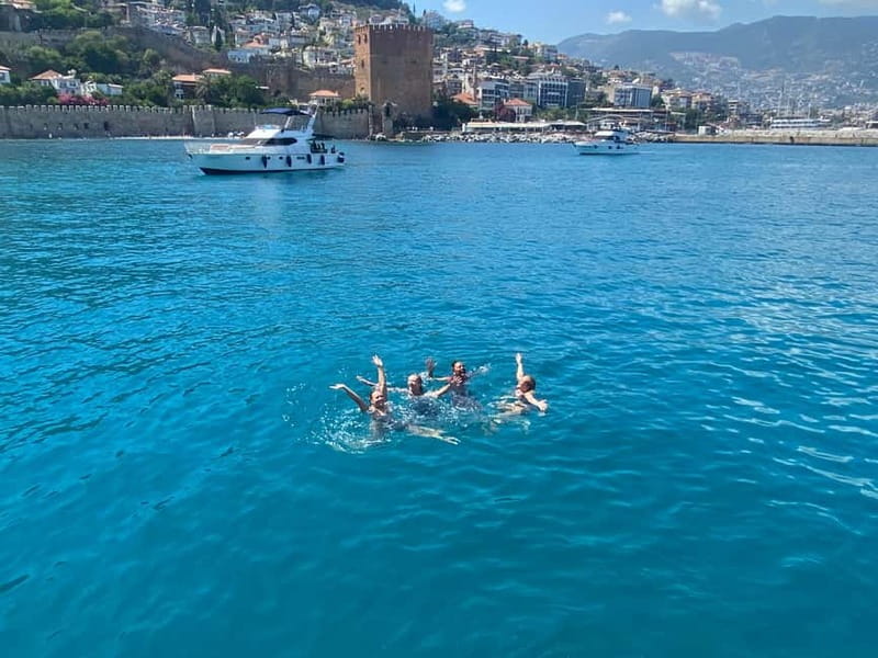 Alanya: Relax Boat Tour with Lunch & Unlimited Soft Drinks - What to Expect from the Relax Boat Experience