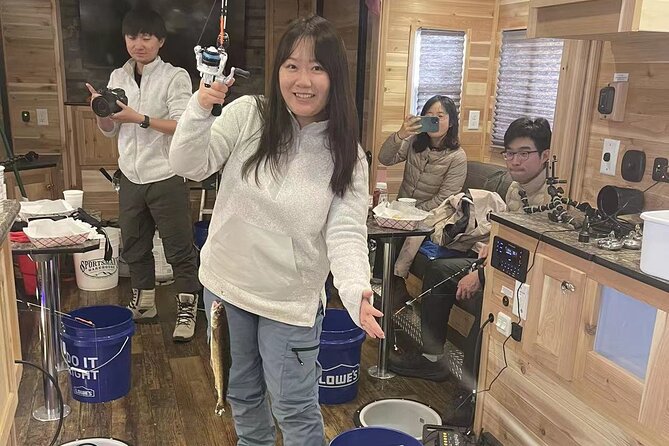 Alaska Guided Luxury Ice Fishing Tour Review - Food and Refreshments