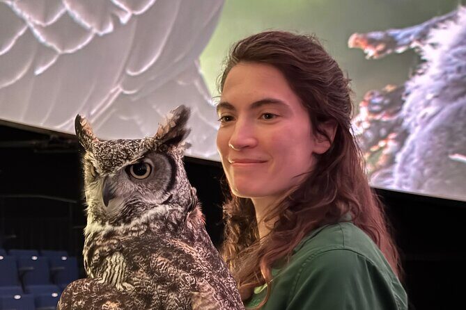 Alaska Wildlife Adventure Raptor Experience & Salmon Tales Lunch - Practical Details & Tips