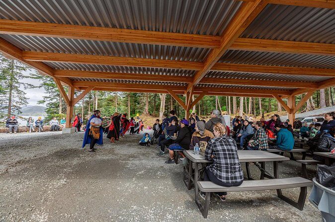 Alaska Wildlife Adventure Raptor Experience & Salmon Tales Lunch - Final Thoughts: Who Will Enjoy This Tour?