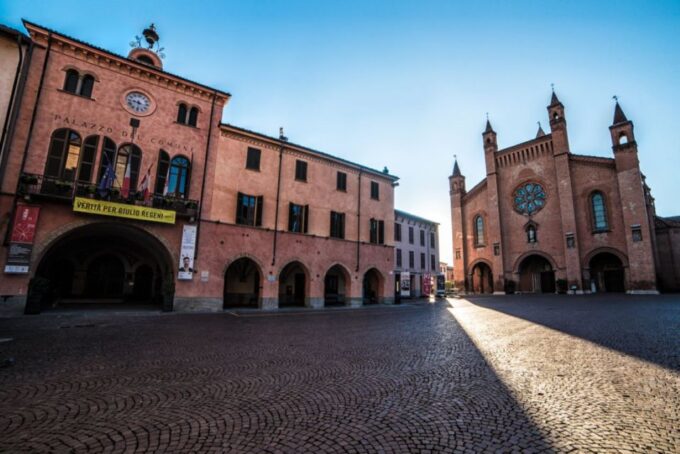 Alba: Historic Town Highlights Guided Walking Tour - Typical Product Boutiques and Art Exhibitions