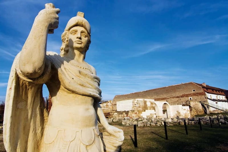 Alba Iulia: Carolina Citadel Guided Tour - A Walk Through History and Architecture