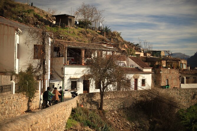 Albaicin & Sacramonte Electric Bike Tour in Granada - Additional Information