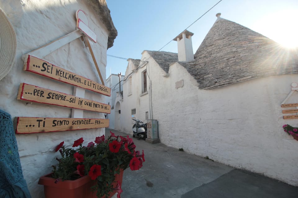 Alberobello: Private or Group 2-hour Walking Tour - Tour Overview