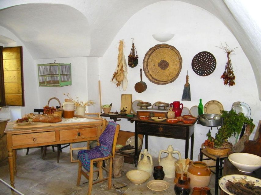 Alberobello's Trulli: 2-Hour Guided Walking Tour - Pricing and Cancellation