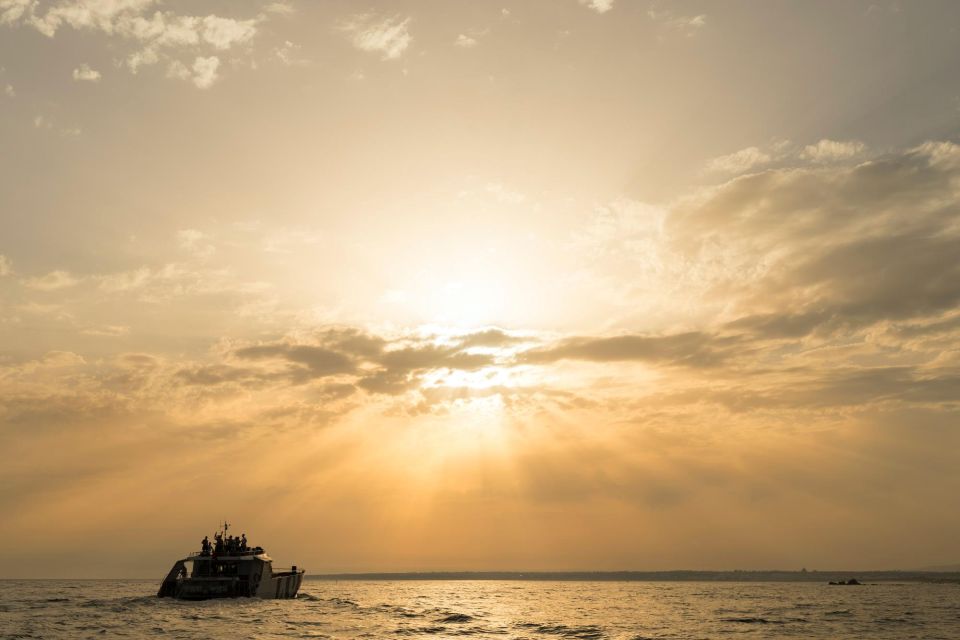 Albufeira: Algarve 3-Hour Benagil Sunset and Coastline Tour - Frequently Asked Questions