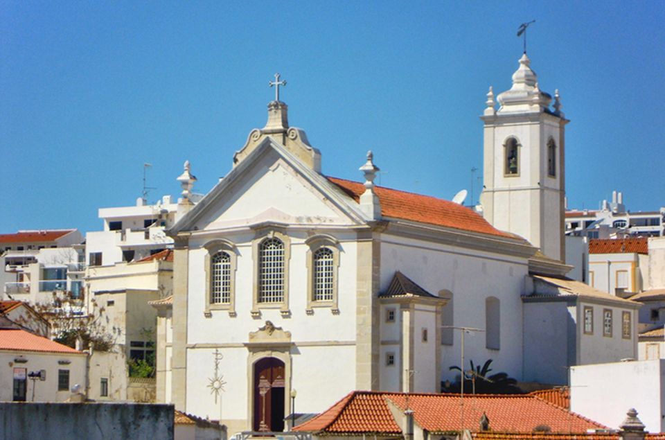 Albufeira: Beaches, Old Town, and Salgados Lagoon Jeep Tour - Tour Highlights and Attractions