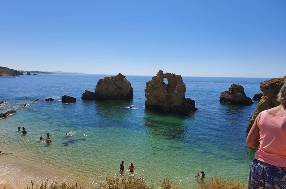 Albufeira: Beaches, Old Town, and Salgados Lagoon Jeep Tour - Beaches to Explore