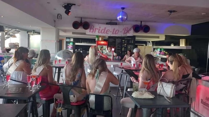 Albufeira: Cocktail Making Class at The Waterfront - Who Should Consider This Activity?
